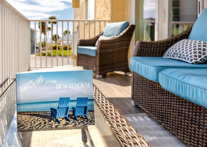 Redington Retreat - Immaculate With Water Views, Pool, Hot Tub * Clearwater Beach