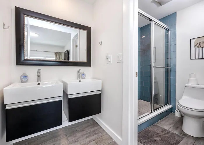 Redington Retreat - Immaculate With Water Views, Pool, Hot Tub Clearwater Beach