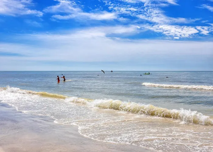Redington Retreat - Immaculate With Water Views, Pool, Hot Tub Clearwater Beach